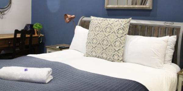 93 On Celliers Guesthouse لويس تريشارد المظهر الخارجي الصورة